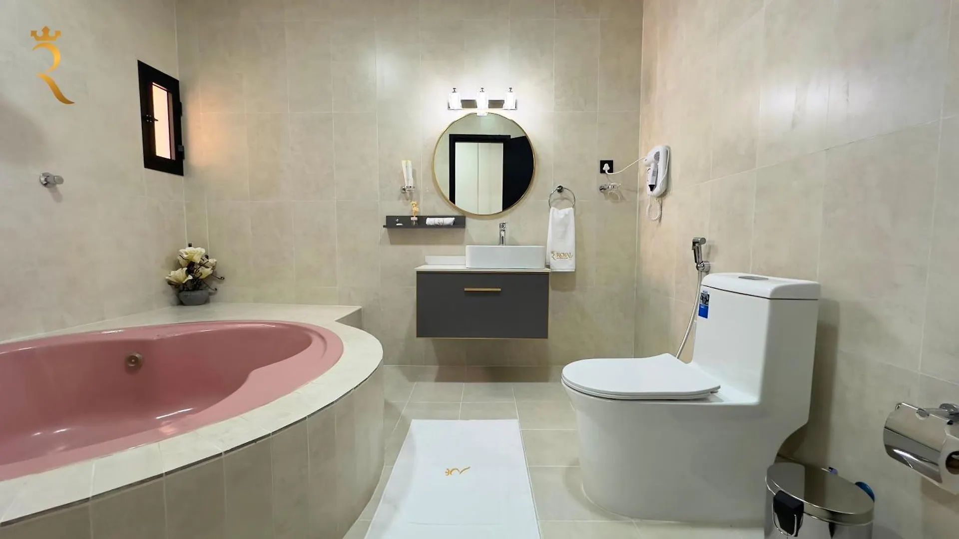 Exquisite 5-Br Paradise In Al Danah Abu Dhabi United Arab Emirates