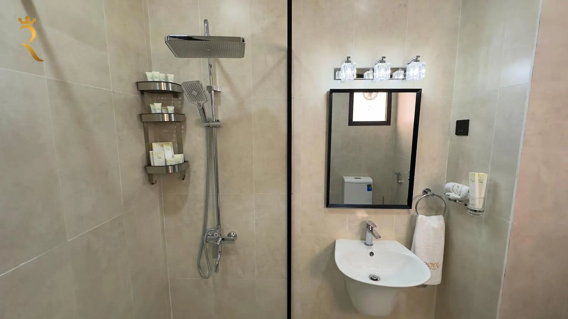 Apartment Exquisite 5-Br Paradise In Al Danah Abu Dhabi