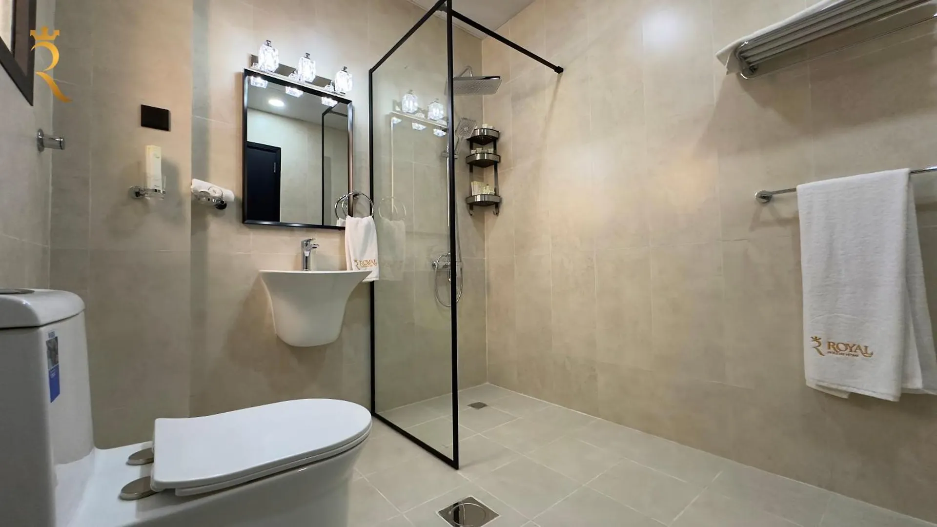 Exquisite 5-Br Paradise In Al Danah Abu Dhabi 0*,