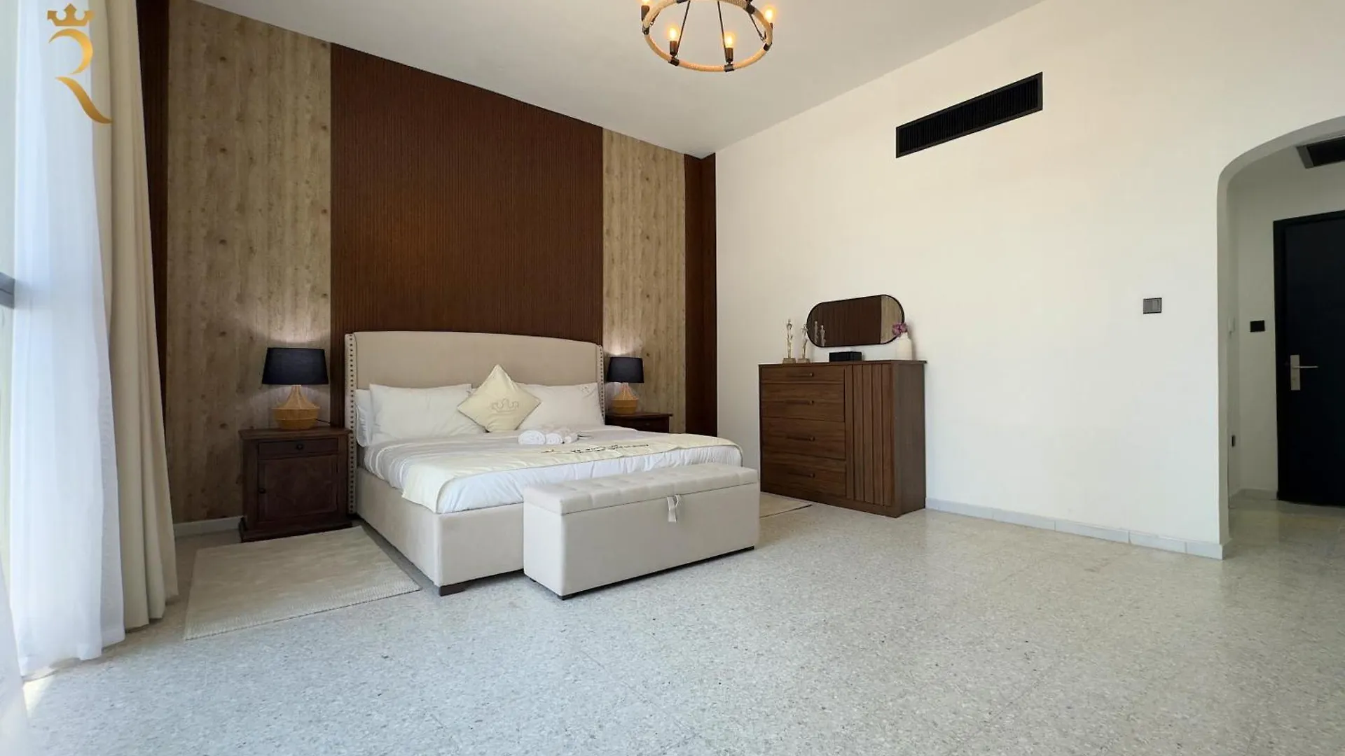Exquisite 5-Br Paradise In Al Danah Abu Dzabi Apartman