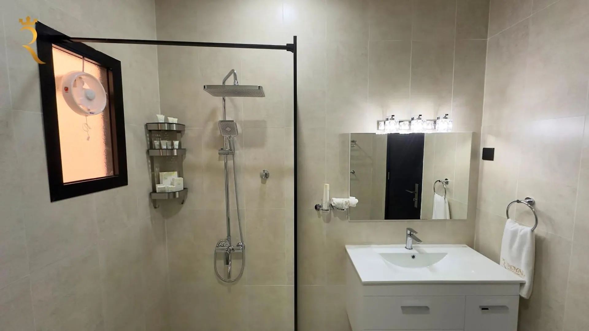 אבו דאבי Exquisite 5-Br Paradise In Al Danah אבו דאבי